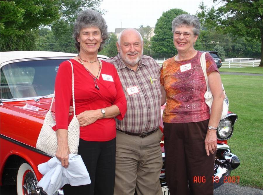 Joyce & Jean Carpenter (L to R)
